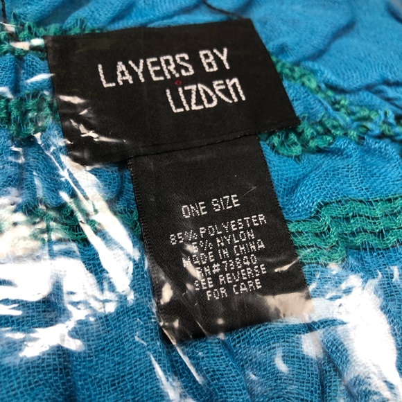 Blue Ruffle Fringe Scarf Large Wrap NWT QVC - Picture 7 of 8